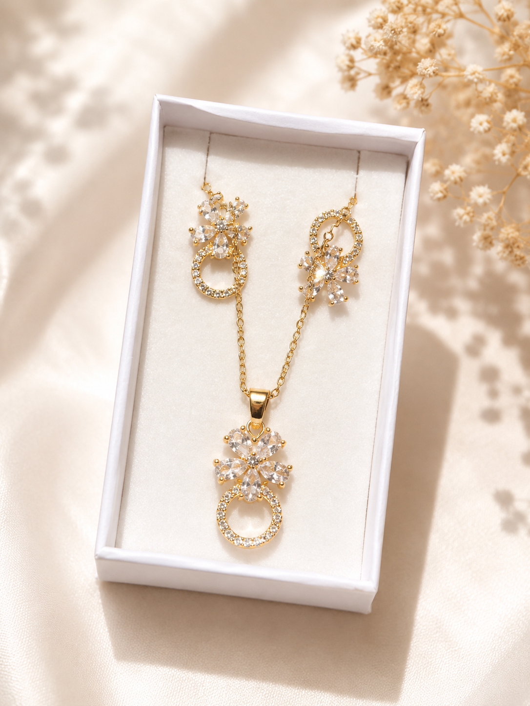 Golden Azure Necklace and Earring